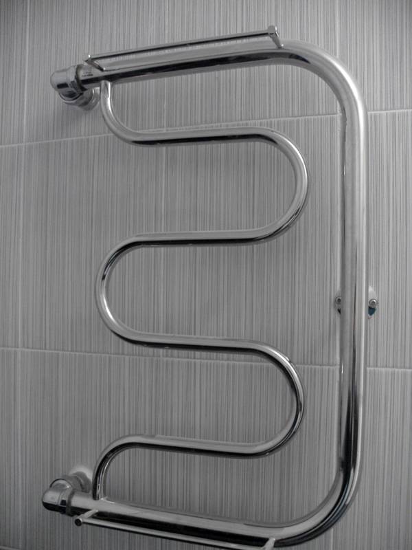 Змеевик для ванной комнаты: советы по выбору и установке