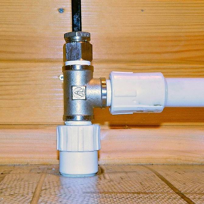 Греющий кабель для водопровода внутри трубы: виды кабеля, особенности монтажа +видео