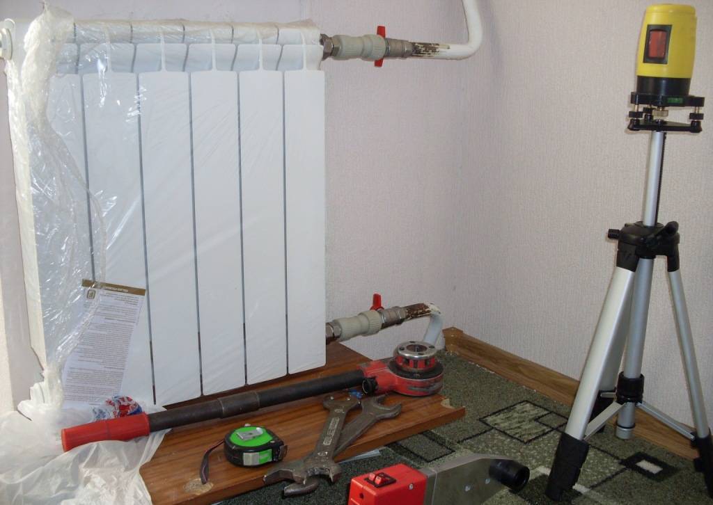 Краны для радиаторов отопления: техническое обслуживание, параметры