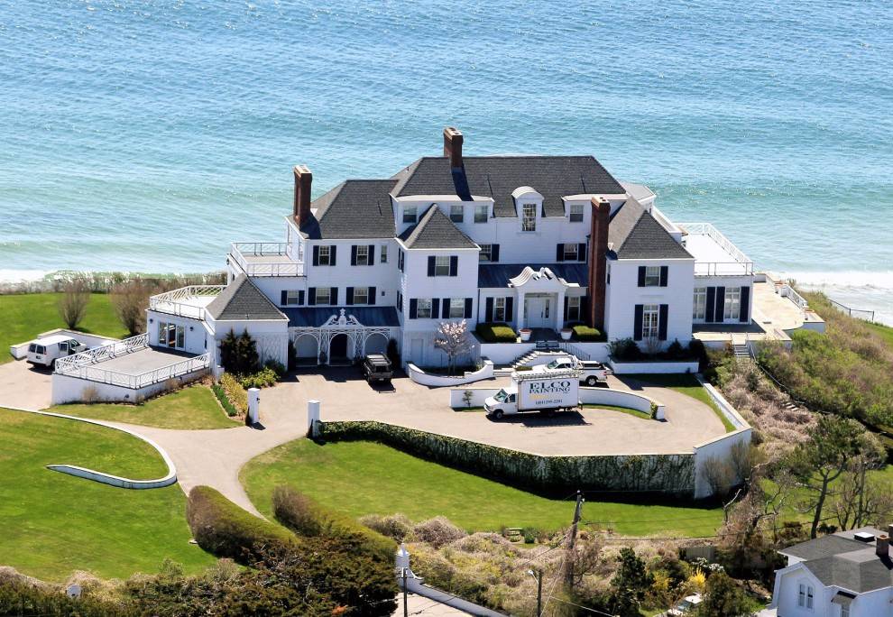 Дом самого богатого человека в мире: как выглядит, фото