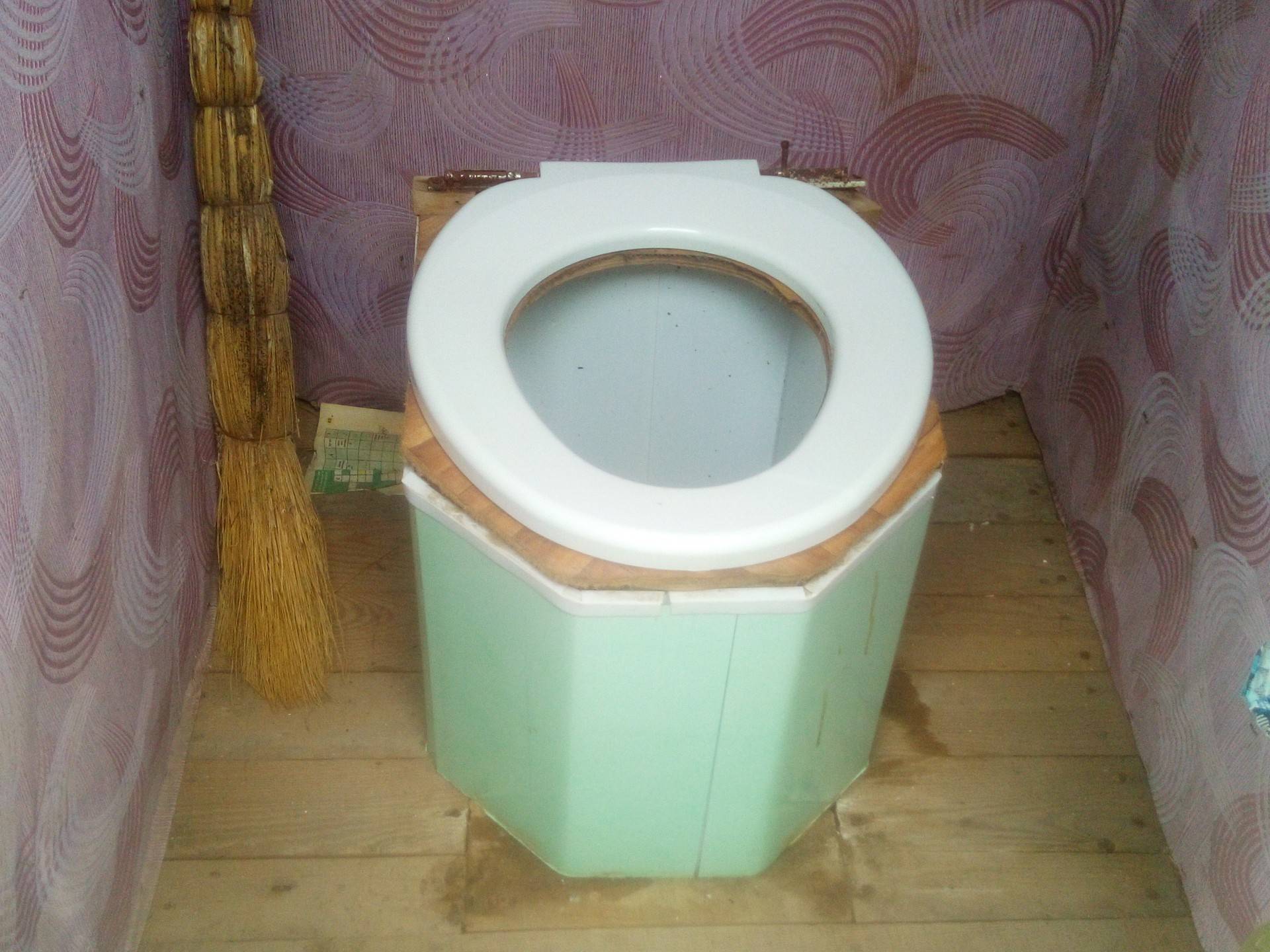 Унитаз для дачного туалета — готовые и самодельные конструкции