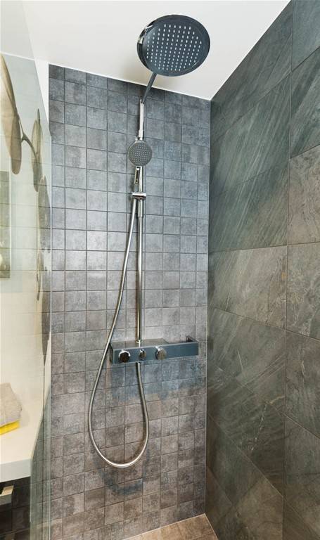 Смеситель для ванной комнаты с душем: выбор, требования и монтаж