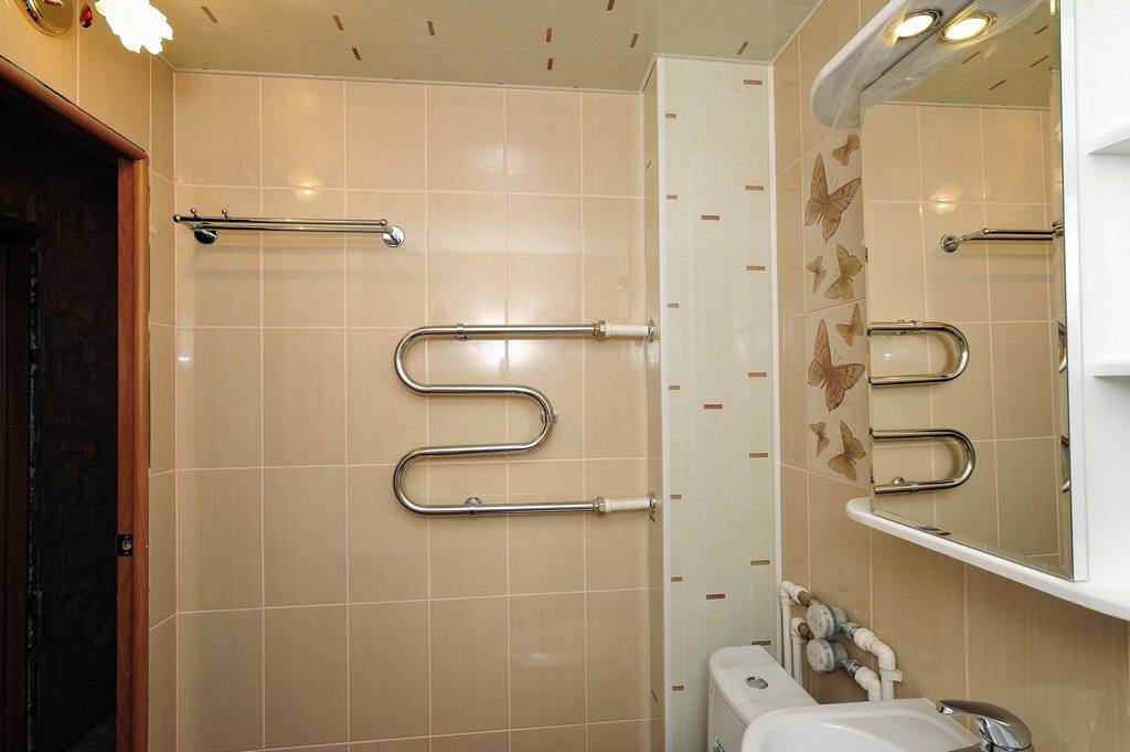 Как спрятать трубы в туалете: варианты и инструкции с фото и видео