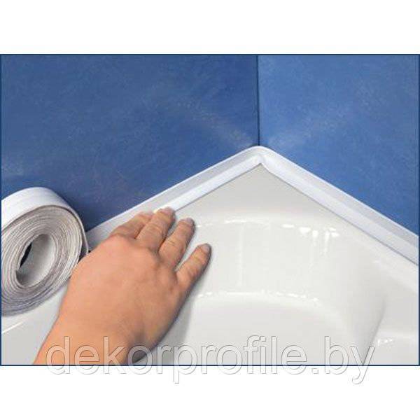Чем приклеить пластик к кафелю в ванной: уголок между ванной и стеной герметиком