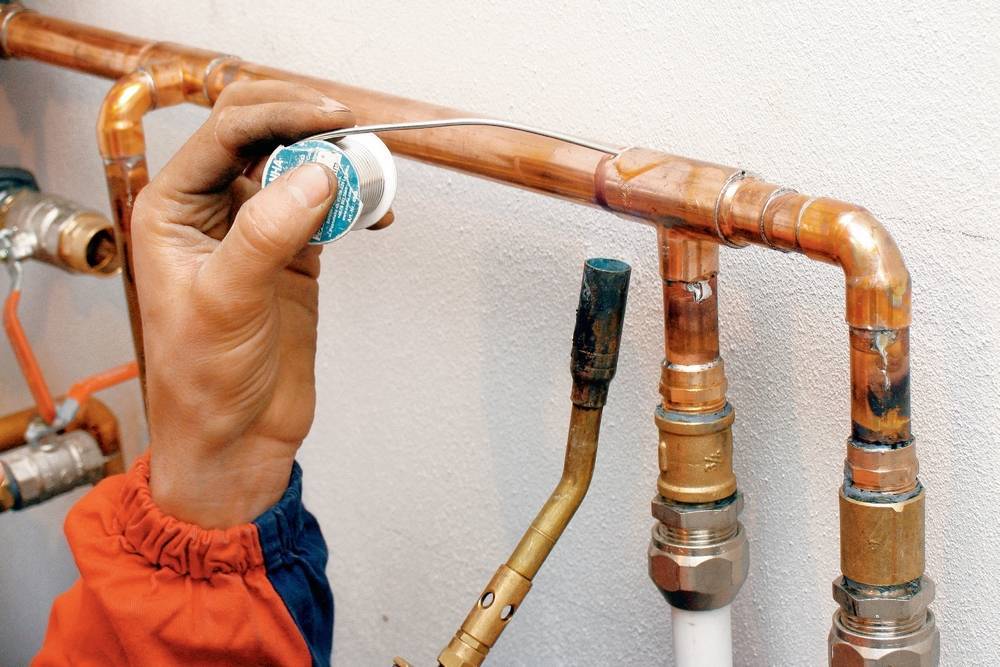 Пайка медных труб правильно: использование мягкого припоя для пайки водопровода