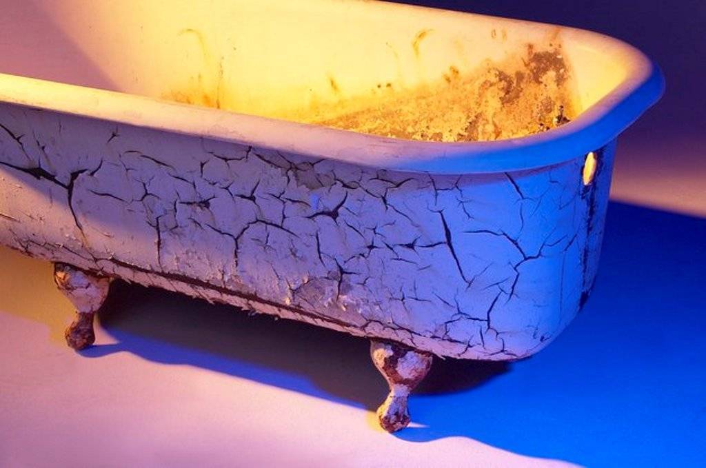 Как и чем можно в домашних условиях покрасить ванну