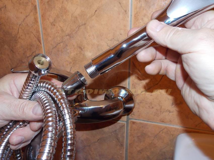 Самостоятельный монтаж смесителя в ванной комнате: проще, чем кажется