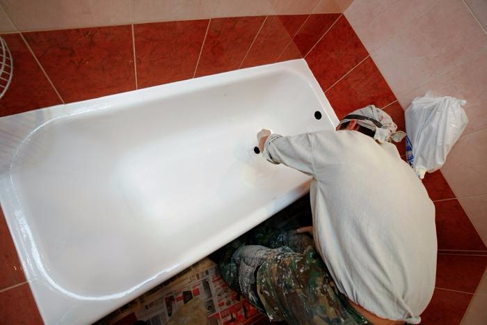 Как сделать ремонт и реставрацию ванны своими руками: используем жидкий акрил