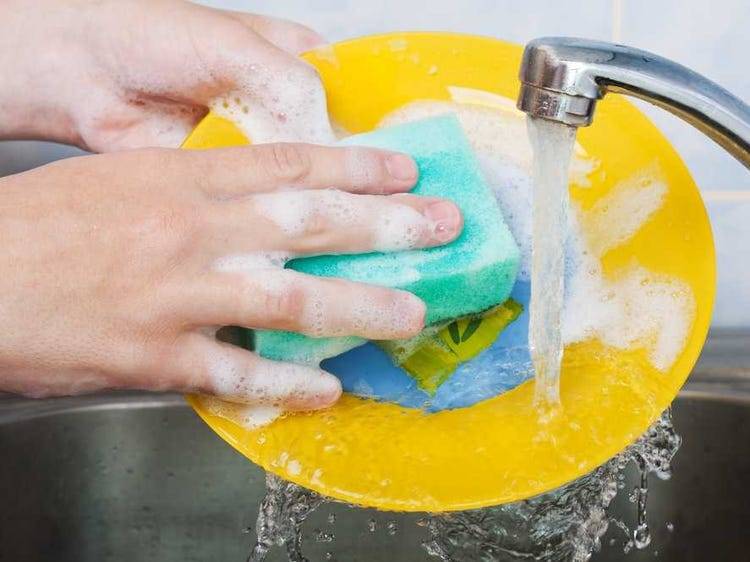 Средство для мытья посуды своими руками: простые рецепты