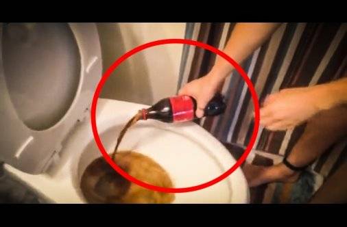 Что будет, если налить в туалет кока колу, можно ли почистить унитаз газировкой